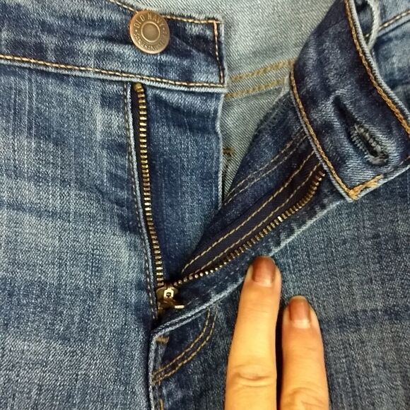 Old Navy  Mid-Rise Curvy profile -Long skinny - Picture 6 of 8